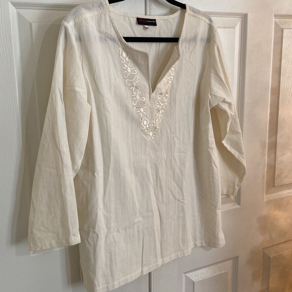 Tunic Top - Picture 4 of 5